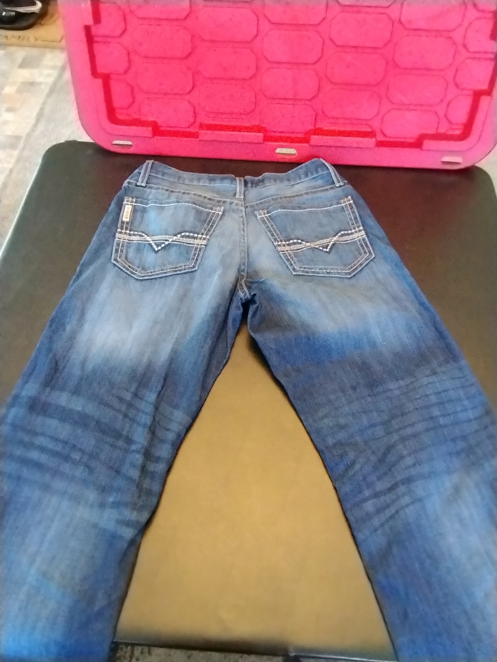 Cinch Blue Denim Jeans with Gold Zipper Accents 30X30 - Picture 5 of 9